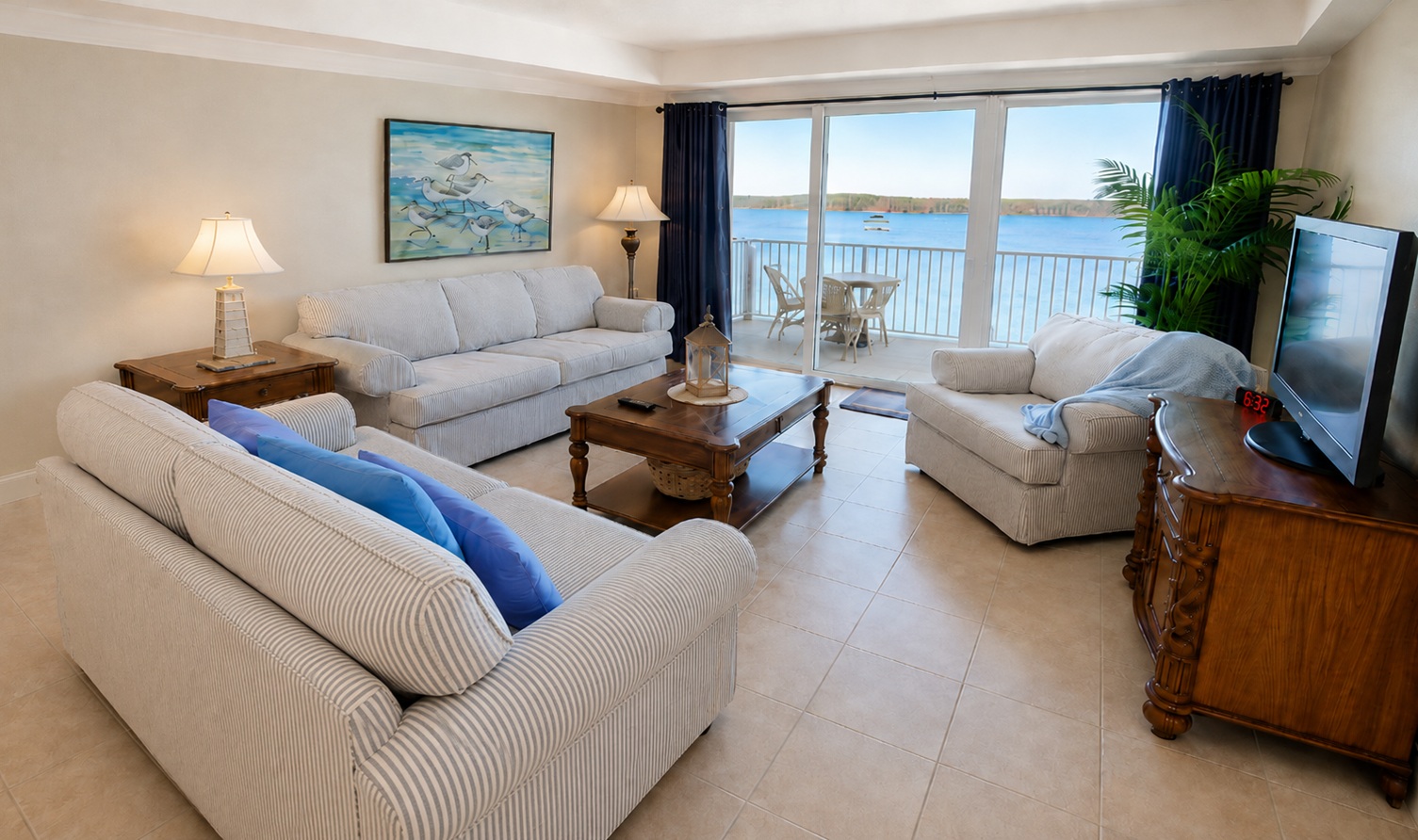 2-603 Living Room Pictrue Two Bedroom Suite Sunrise View Blue Heron Beach Resort
