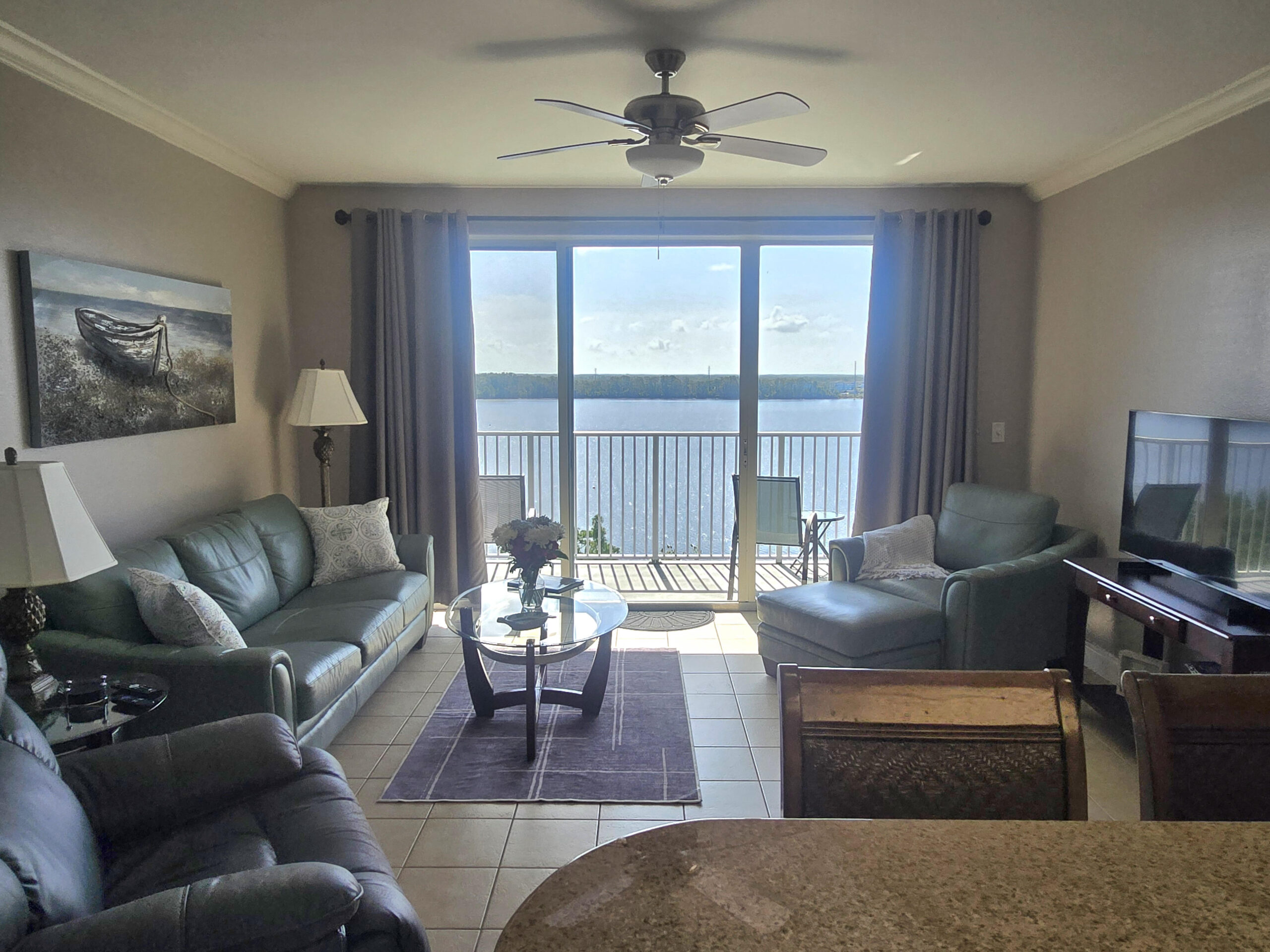 705rev One Bedroom Suite Blue Heron Beach Resort